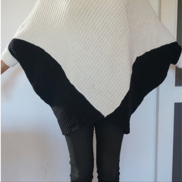 Maje Paris Patchwork Cape/ Cocoon/ Poncho Black/ Off White Size M-L - Picture 14 of 16